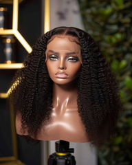 Natural Queen – Kinky Curly